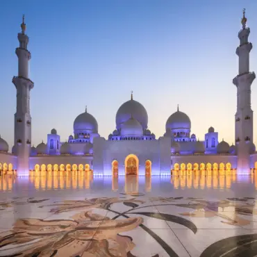 sheikhzayedmasjid_d7d67086-ffa9-4ef1-8ebb-20dfe0cb5236.webp